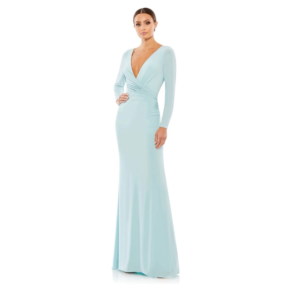 MAC DUGGAL Long Sleeve Ruched Jersey V-Neck Gown NEW Size 14 Powder Blue Dress